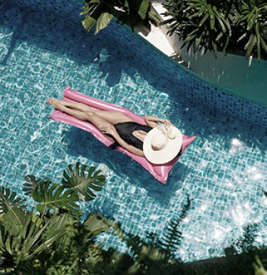 Pool Area & Pool Bar